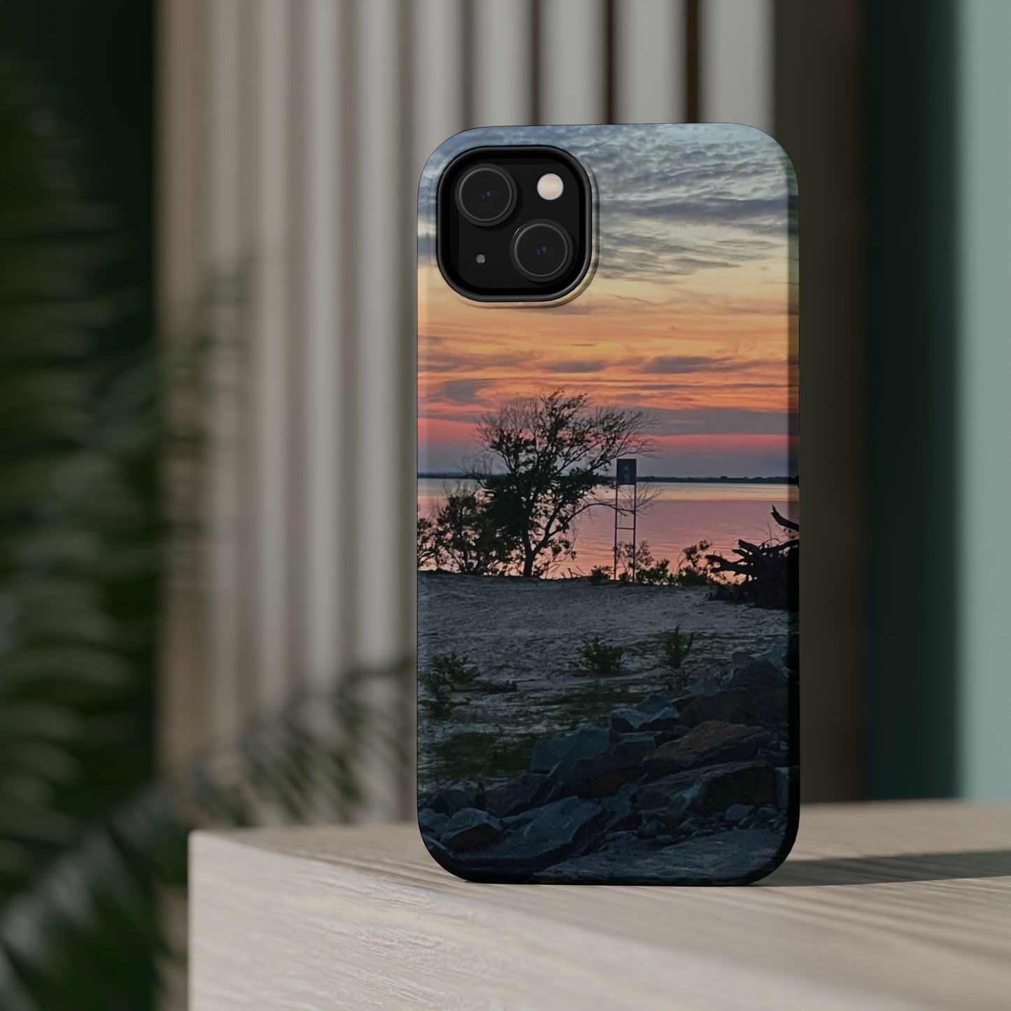 Sunset Shore Magnetic Impact-Resistant Phone Case