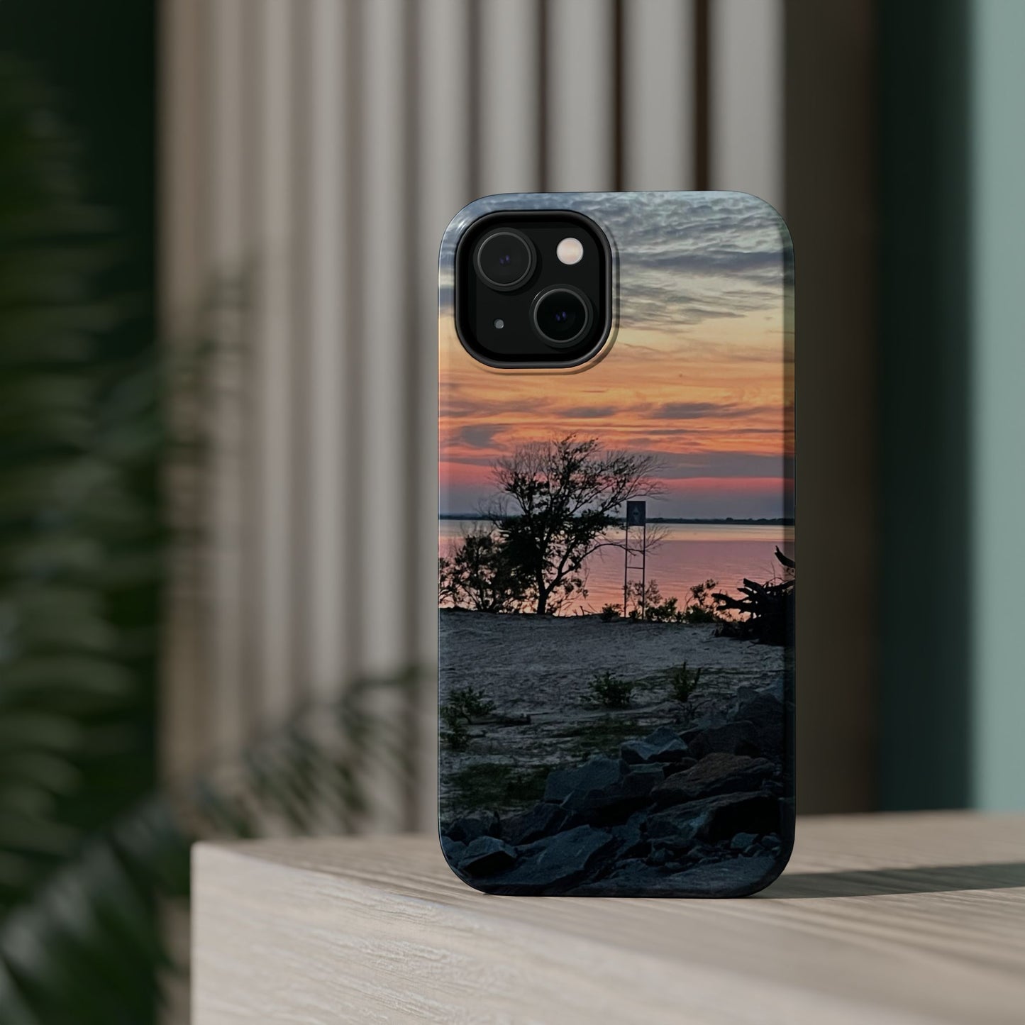 Sunset Shore Magnetic Impact-Resistant Phone Case
