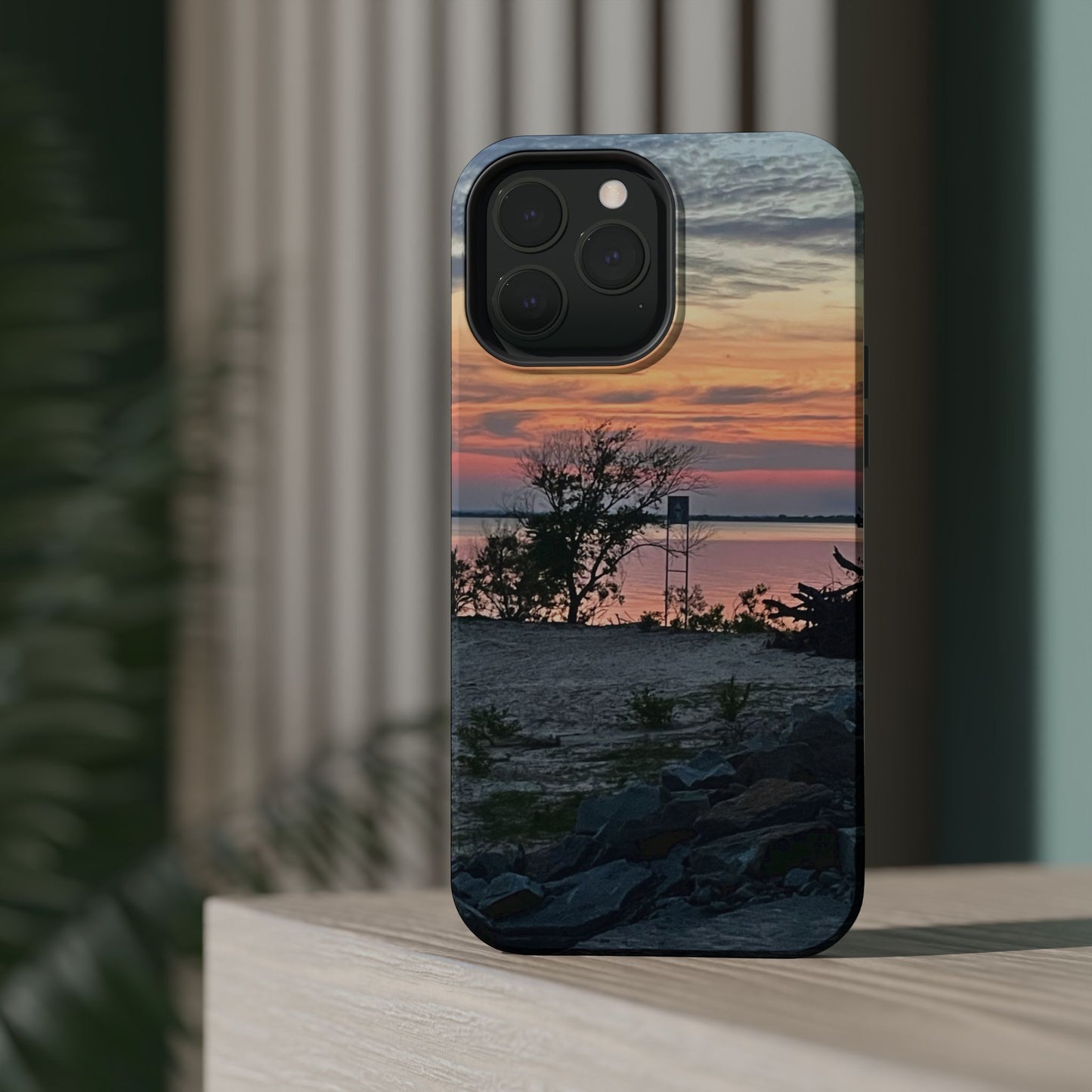 Sunset Shore Magnetic Impact-Resistant Phone Case