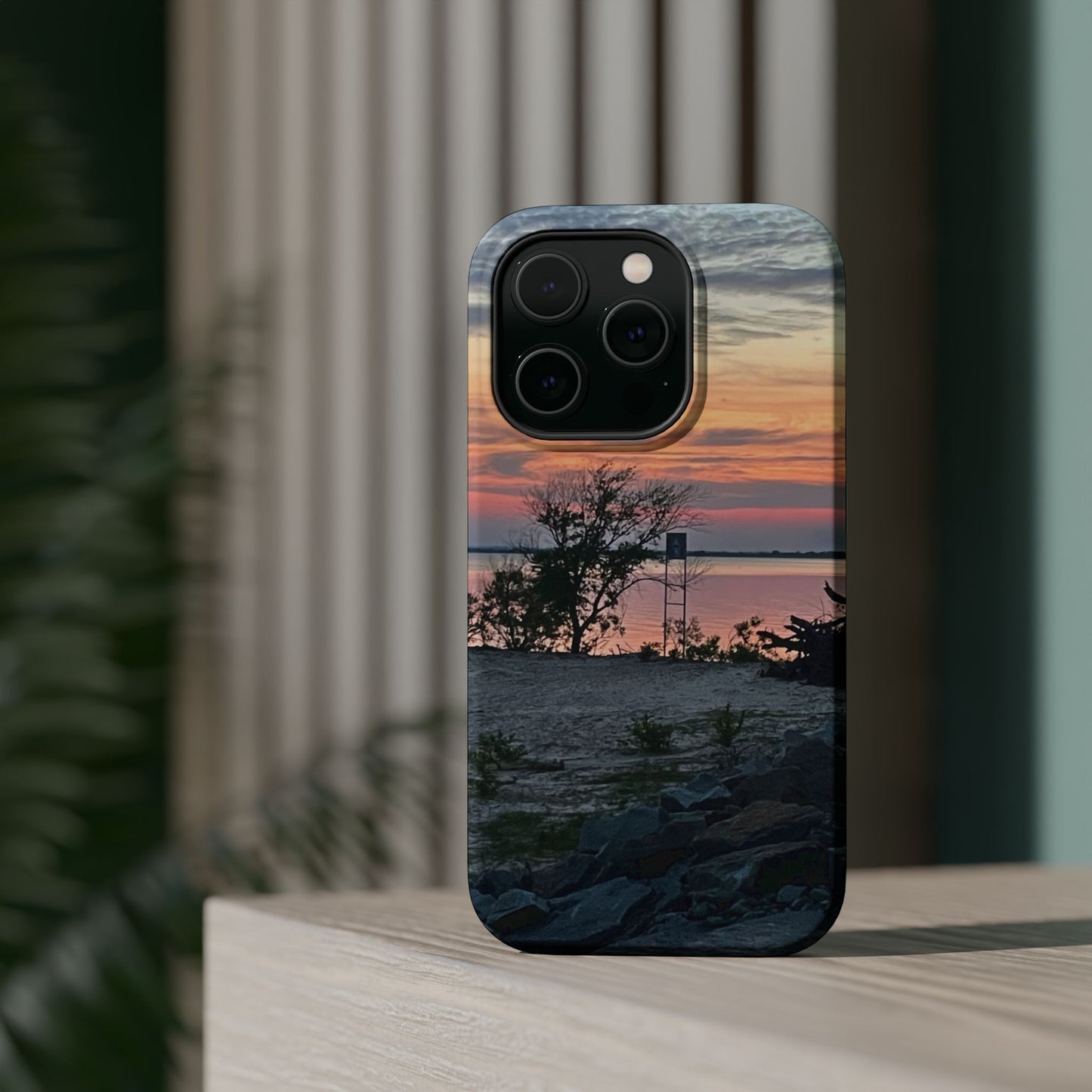 Sunset Shore Magnetic Impact-Resistant Phone Case